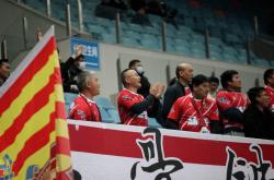 开云下载-包含雄鹿队坚守阵地，成功扳平比分晋级甲组联赛的词条