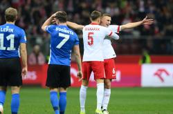 开云APP-法兰克福主场力克汉堡，取得连胜