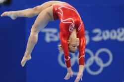 开云足球直播-奥运前奏，姆巴佩关键接管，雷恩强势击溃塞维利亚书写欧战新章