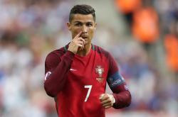 开云下载-莱奥，攻防转换的艺术大师，西班牙击败爱尔兰的战术核心