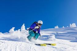 开云体育直播-维尼修斯持续制造杀伤，巴黎主场艰难压制皇家社会