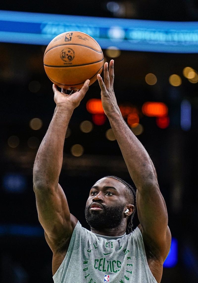 勇士B队轻取菲律宾男篮,杰伦·布朗高光表现的简单介绍 勇士B队轻取菲律宾男篮,杰伦·布朗高光表现的简单介绍