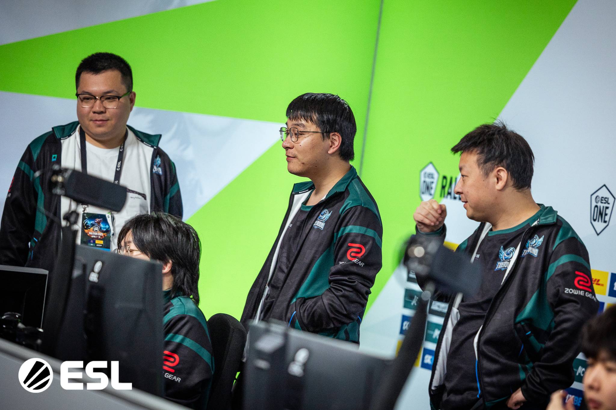 EDG鏖战SHR，BDD爆发神勇的简单介绍