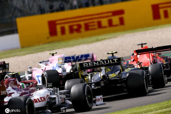 雷诺车队轻取威廉姆斯，佩雷兹刷新纪录的简单介绍