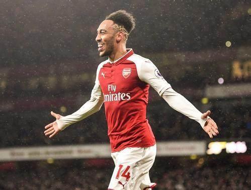 阿森纳轻取多特蒙德，莱万高光表现的简单介绍