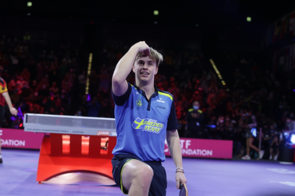 日本队险胜瑞典队，波尔统治全场的简单介绍