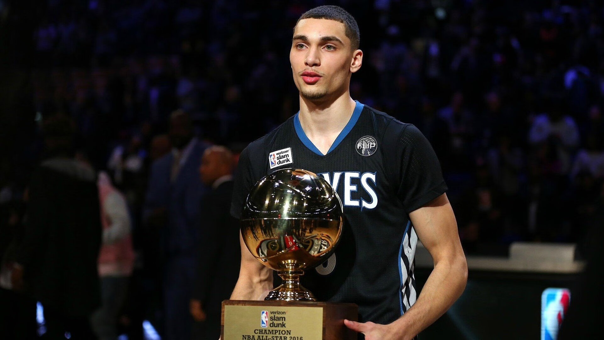 西甲国家德比之夜，克瓦拉茨赫利亚的完美交响曲